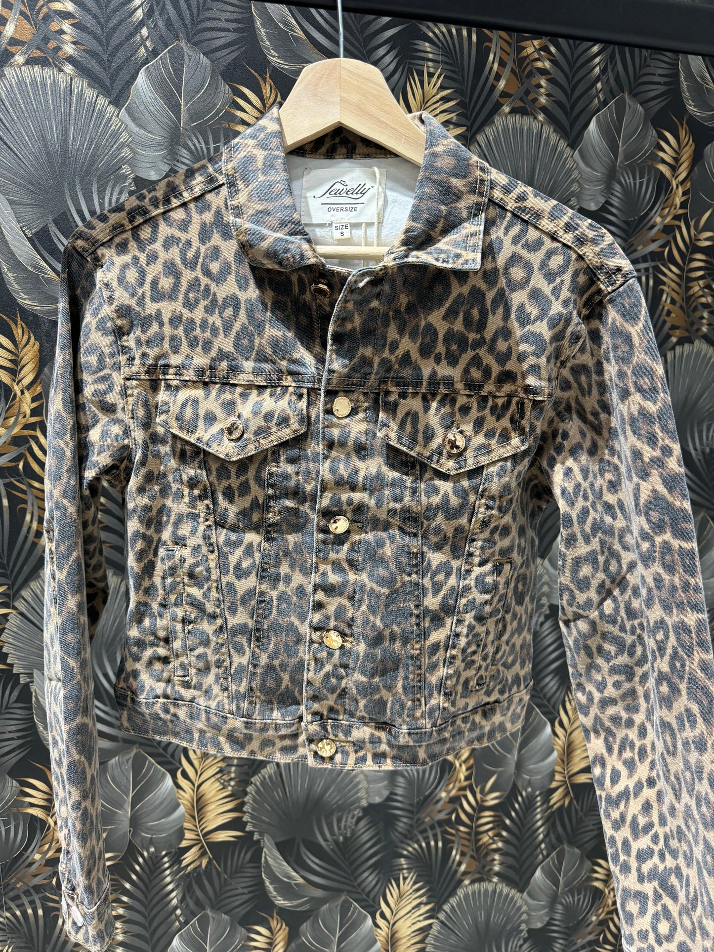 Chaqueta vaquera leopardo