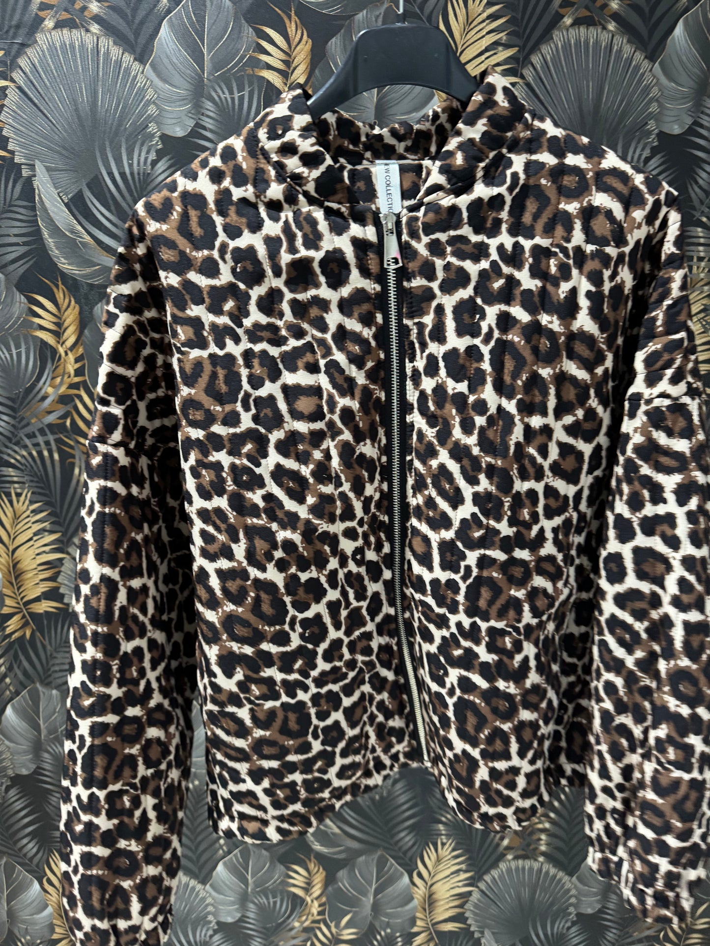 Chaqueta enguatada leopardo