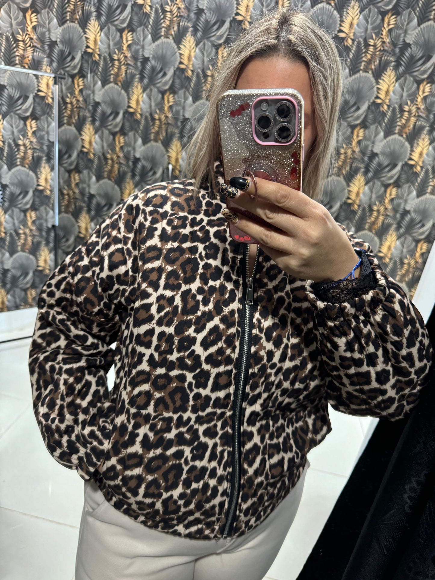 Chaqueta enguatada leopardo